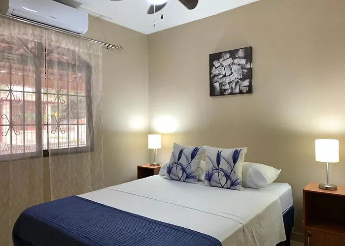 Florencia Ac Near Guanacaste Airport Apartamento Liberia